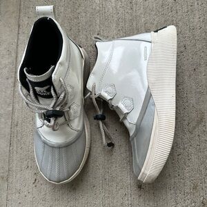 Sorel Out N About Classic Shell Boots Size 6